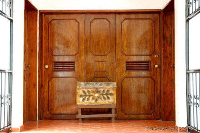 Suites Internacional Zapopan Ngoại thất bức ảnh