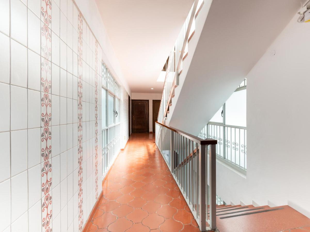 Suites Internacional Zapopan Ngoại thất bức ảnh